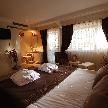 Hotel Nena Sultanahmet 3*